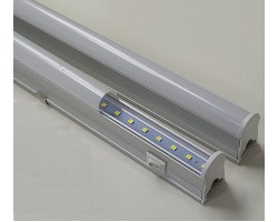 Tubo LED integrado T5 8W 572mm con interruptor