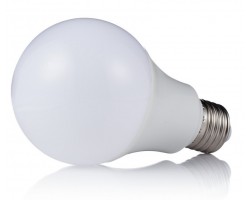 Lámpara LED Standard A70 E27 18W